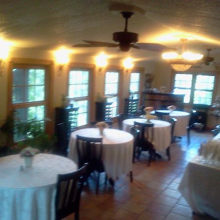 Bear Creek Lodge Cabin Resort Reeds Spring Eksteriør bilde